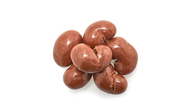 Milk chocolate [sugar, cocoa butter, unsweetened chocolate, milk ingredients (whole milk powder, non-fat milk powder), soy lecithin (emulsifier), vanilla extract], Cashews (cashews, non-hydrogenated canola oil), Glazing agent (coconut), Polishing agent
May contain: Peanuts, Other tree nuts, Wheat, Sulphites