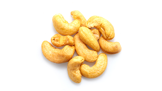 Roasted Cashews, Salt, Citric Acid, Natural flavor, Saffron powderMay contains: Other tree nuts.
