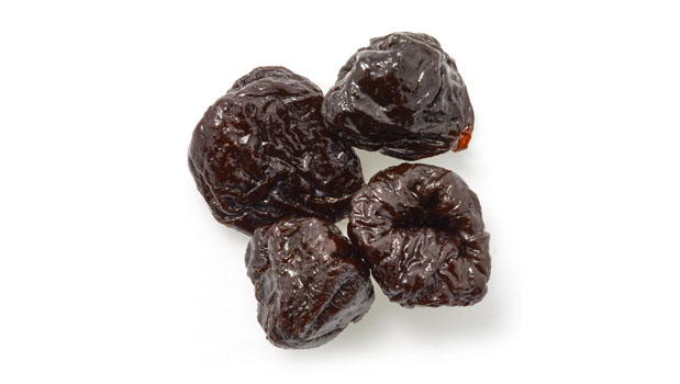 Prunes, potassium sorbate, Sunflower oil

MAY CONTAIN OCCASIONALLY PITS OR PIT FRAGMENTS.