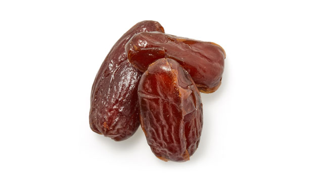 Dates.

MAY CONTAIN OCCASIONALLY PITS OR PIT FRAGMENTS.