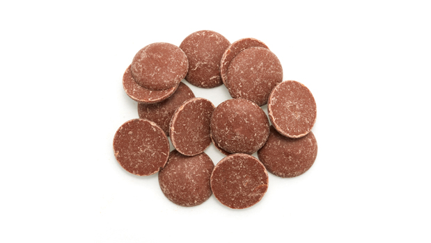 Sugar, modified palm kernel oil, cocoa powder processed with alkali, whey powder (milk),  skim milk powder(milk),  soy lecithin (emulsifier), natural vanilla extract.