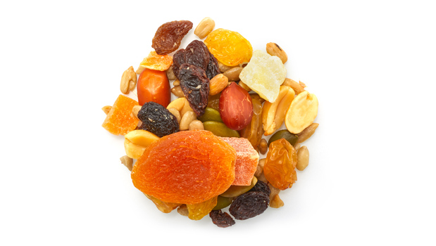 Golden raisins (raisins, vegetable oil (palm), sulphites), sultana raisin (raisin, vegetable oil (palm)), dried apricots (apricots, sulphites), red skin peanuts (peanuts, non-hydrogenated canola oil), blanched peanuts (peanuts, non-hydrogenated canola oil), roasted sunflower seeds (sunflower seeds, non GMO canola oil), dried pineapple (pineapple, cane sugar, sulphites, citric acid), papaya (papaya, cane sugar, sulphites, calcium chloride, citric acid, tartrazine, Sunset Yellow FCF ), almonds, pumpkin seeds.