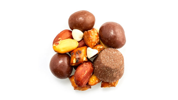 Peanuts, Milk chocolate (sugar, cocoa butter, non-sweetened chocolate, milk ingredients, soy lecithin, vanilla extract), Peanut butter pieces [sugar, hydrogenated palm kernel and/or palm oil, ground peanuts, whey, lactose , cocoa (processed with alkali), peanut flour, skim milk, salt, soy lecithin, sorbitol(emulsifiers), vanillin (artificial flavor)] Pretzels [unbleached enriched wheat flour (flour, niacin, reduced iron, thiamine mononitrate-B1, riboflavin-B2, folic acid), malt, salt, soybean oil], Yogurt chips [sugar, palm kernel oil, whey powder, yogurt powder (milk ingredients, lactic acid, citric acid, bacterial culture), powdered whey protein concentrate, soy lecithin, titanium dioxide, sorbitan tristearate, natural flavor], Non-hydrogenated canola oil, Shellac