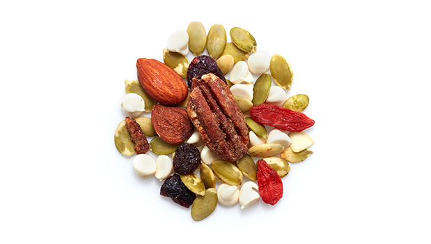 Dried sultana raisins (raisins, vegetable oil), Pumpkin seeds, Dried cranberries (cranberries, cane sugar, sunflower oil), Yogurt chips [sugar, palm kernel oil, whey powder (milk), yogurt powder (whole milk powder, lactic acid, citric acid, bacterial culture), powdered whey protein concentrate (milk), soy lecithin (soy), titanium dioxide (color), natural flavour, sorbitan tristearate], Cinnamon pecans [pecans, coconut caramel (organic coconut sugar, water, salt), cinnamon powder, non GMO canola oil], Roasted almonds( almonds, salt), Natural goji berries.