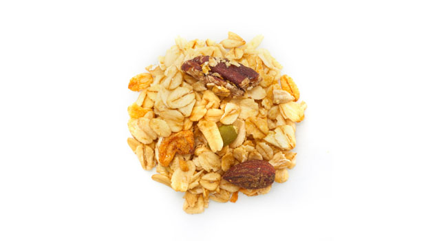 Oats, Honey, Canola/sunflower oil, Zante Currant raisins (raisins, vegetable oil), Pumpkin seed, Pecans, Sunflower seeds, Apples , Almonds, Cashews, Organic apricots.