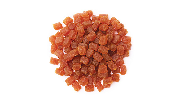 Purée de pomme concentrée, Purée d'orange IQF, Jus de pomme concentré, Fibre de maïs (épaississant), Pectine, Acide ascorbique (antioxydant), Acide malique (régulateur d'acide), Arôme orange, Farine de riz (agent d'enrobage)