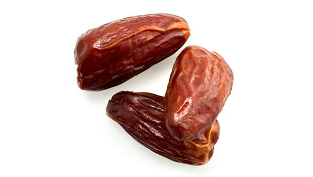 Organic dates.

May occasionally contain pits or pit fragments