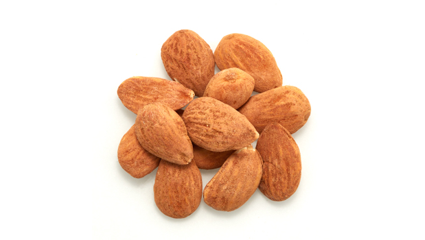 Organic almond, sea salt.
May contain: Peanuts, Other tree nuts, Soy
This product may contain small shell pieces