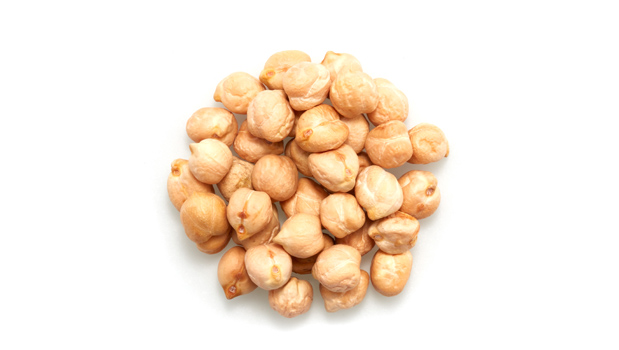 Organic chick peas.

It is a raw agriculture product. Although it has been mechanically cleaned before packaging, some foreign material may be present. Sort and wash before using.