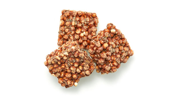 Sucre de canne biologique, masse de cacao biologique (liqueur de cacao), quinoa bouffée biologique, graines de chia biologique, beurre de cacao biologique, poudre de maca gélatinisée biologique.