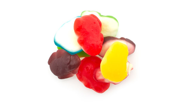 Sugars (glucose syrup, Sugar), Gelatin, Modified potato starch, Citric acid, Lactic acid, Artificial flavor, Coating agents (palm oil, beeswax, carnauba wax),  Colors [ allura Red (FD&C Red No. 40), turmeric, brilliant blue FCF (FD&C Blue No.1)]